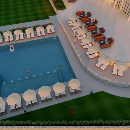 Hotel Blue Moon Ulcinj Exterior photo