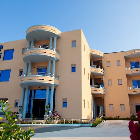 Hotel Blue Moon Ulcinj Exterior photo