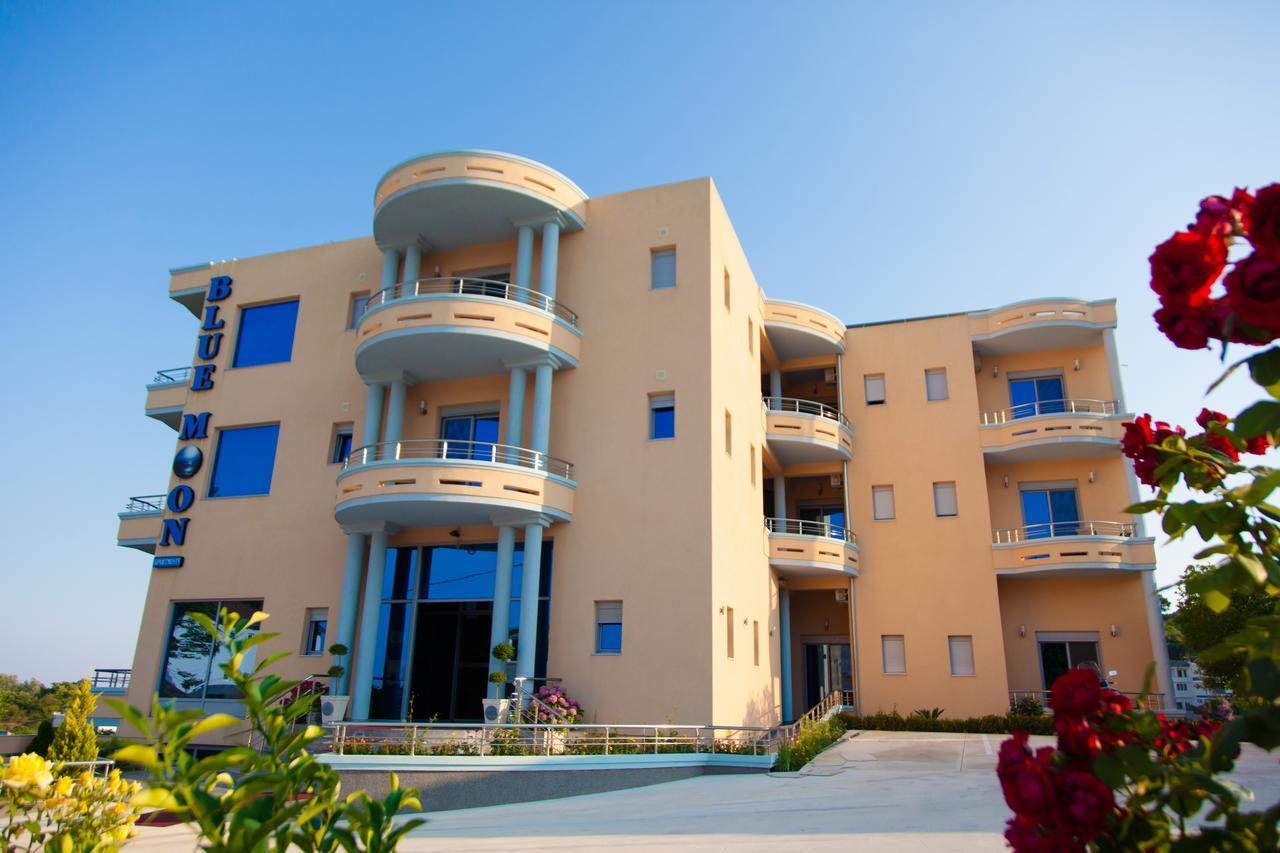 Hotel Blue Moon Ulcinj Exterior photo
